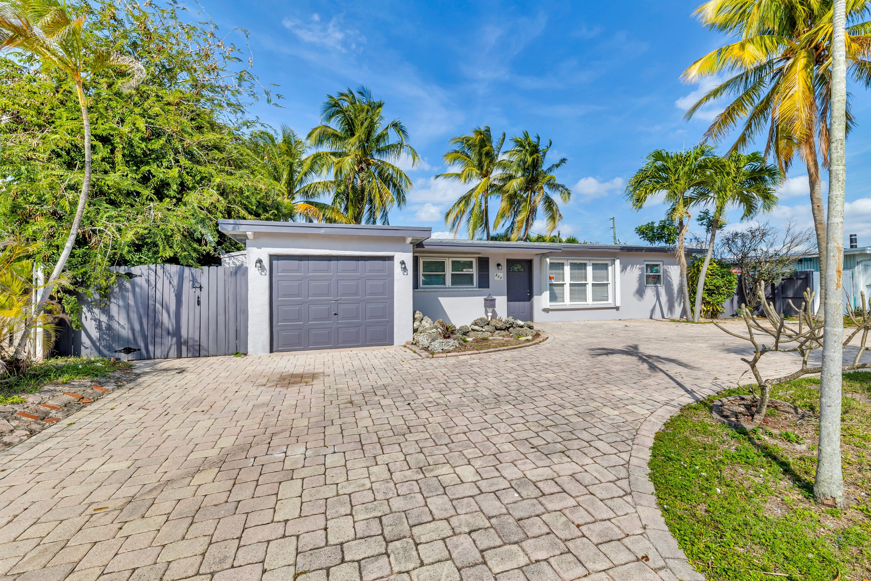 511 SE 13th Ct
